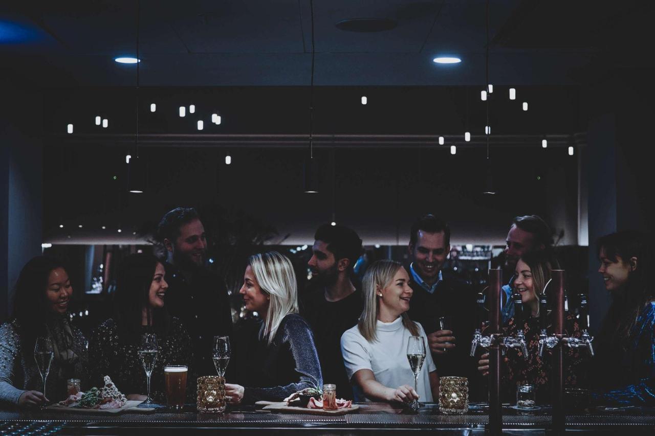 Radisson Collection, Strand Hotel, שטוקהולם מראה חיצוני תמונה The bar at the London Edition
